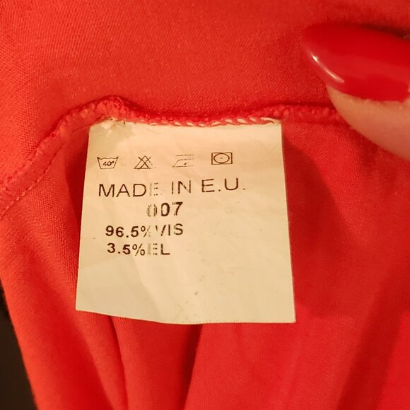Madlen Dressy Top Size medium - Picture 5 of 10
